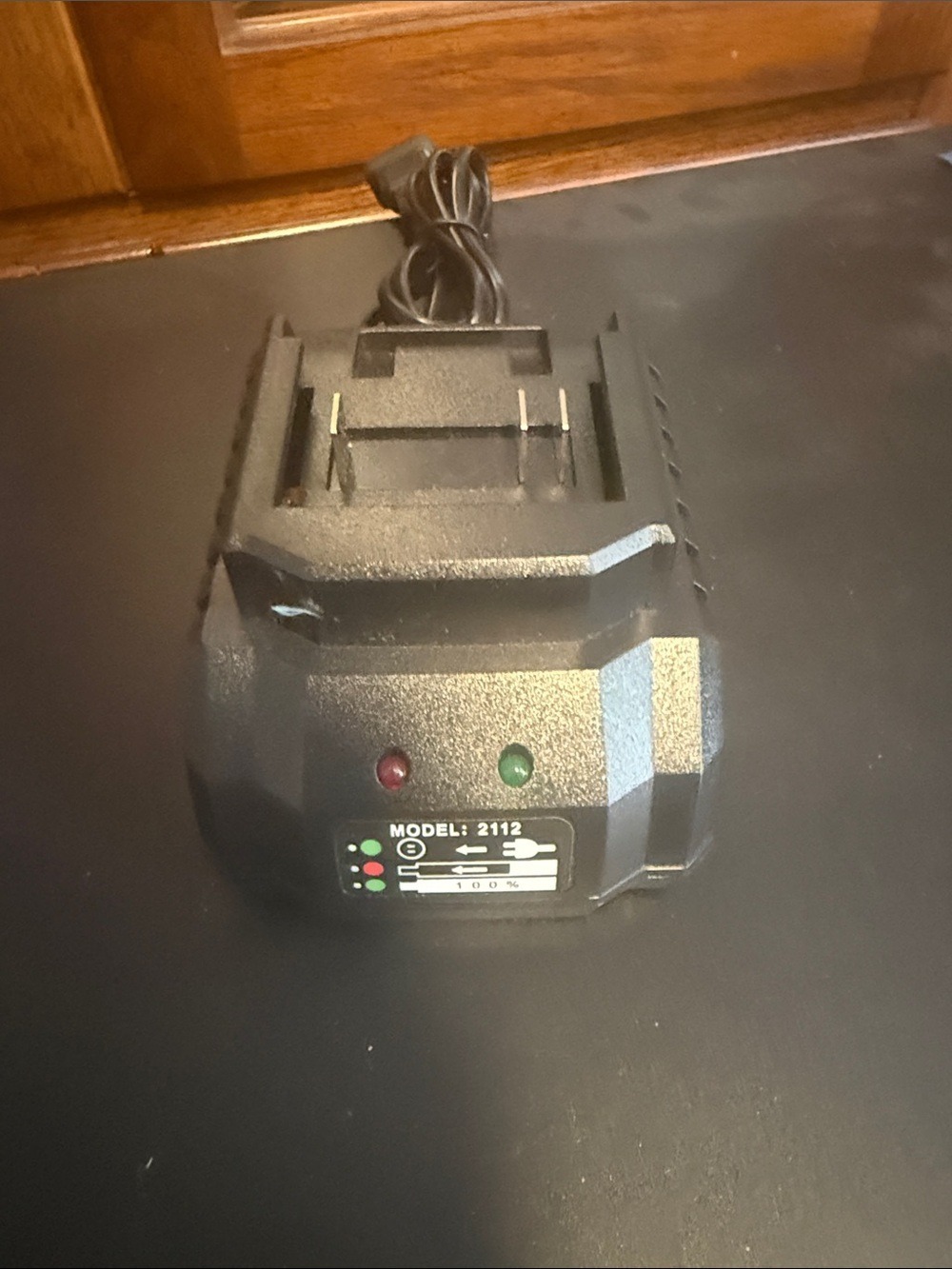 18V–21V Li-Ion Battery Charger Replacement Charger Model YT-2105